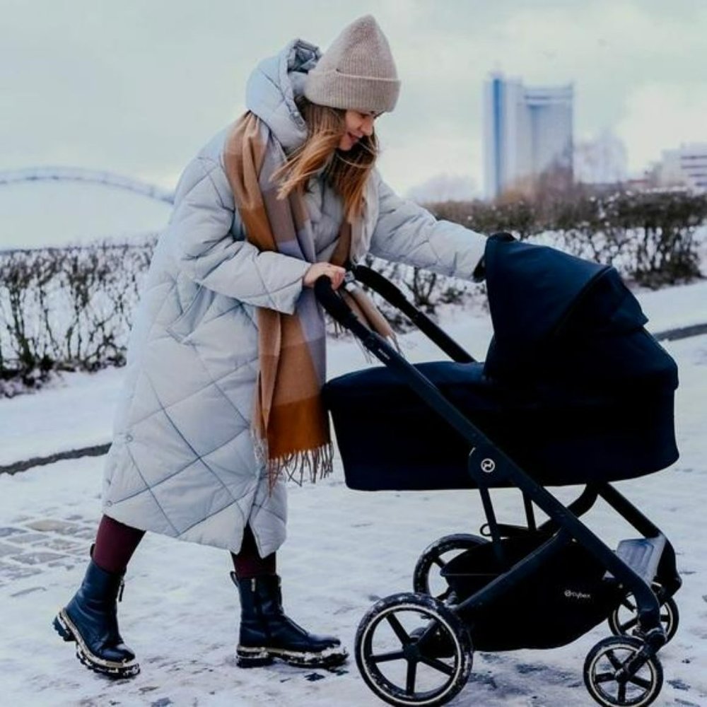 ZARA QUILTED PUFFER COAT WITH HOOD - Picture 6 of 12